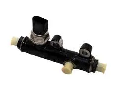 Genuine Land Rover Discovery 3 & Range Rover Sport 2.7L TDV6 Fuel Rail & Pressure Sensor 1387695